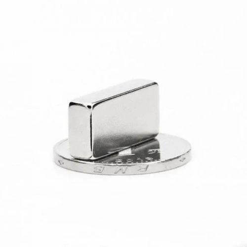 50 Adet 20x10x5 Mm Neodyum Magnet N35 Güçlü Mıknatıs Köşeli Ve Dayanıklı Nikel Kaplama