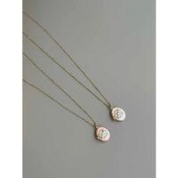 İncili Etnik Desen Kapaklı Kolye - Pembe