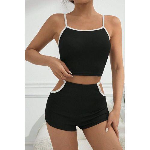 Kadın Siyah Beyaz Şortlu Cut-out Detaylı Gecelik Takımı