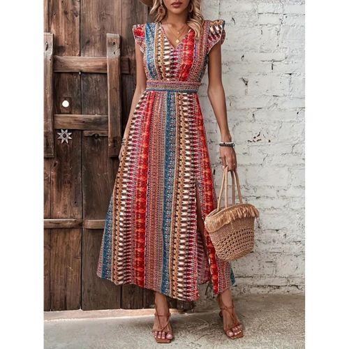 Kadın Kısa Kollu V Yakalı Desenli Yandan Yırtmaçlı Süprem Elbise