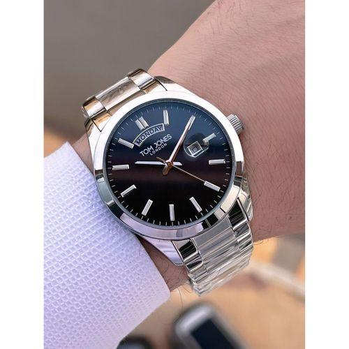 Tom Jones Bileklik Hediyeli Çelik Kordon 3 Atm Suya Dayanıklı 2 Yıl Garantili Erkek Kol Saati 10072.2