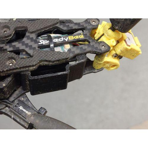 "Speedybee Master 5 V2: Hızın ve Korumanın Mükemmel Buluşması - Model No: 6897975"