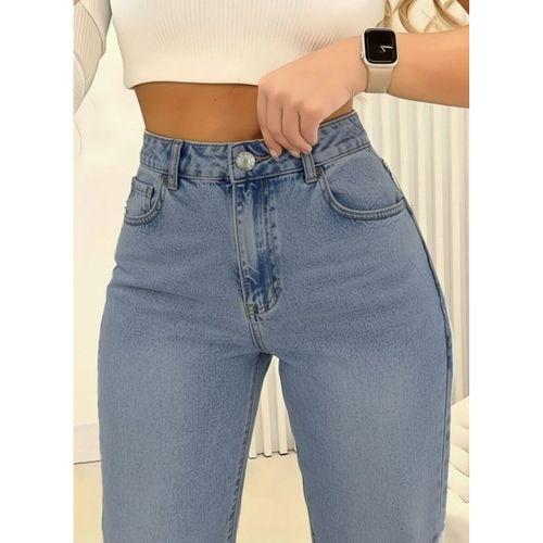 Kadın Yüksek Bel Cepli Paçaya Doğru Geniş Kot Pantolon