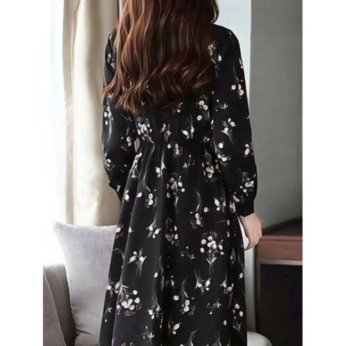 Kadın Uzun Kollu Hakim Yakalı Düğmeli Kuşaklı Desenli Maxi Mikro Süprem Elbise