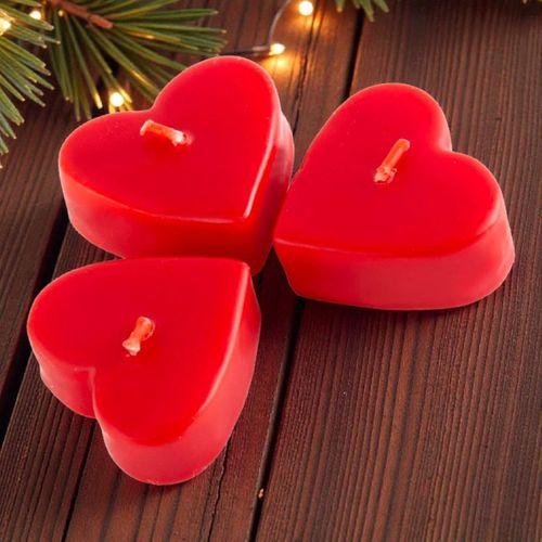 3 ADET VIP ÖZEL TASARIM KIRMIZI KALPLİ YILBAŞI MUMU KIRMIZI NOEL MUMU DEKORU 3.5X7 CM GERÇEK MUM