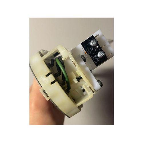 VW T2 Bay Yıkayıcı Kol Mikro Anahtar Tutucu (Bu ürün Sadece Plastik parçadır - Almadan Önce Soru Sorabilirsiniz)