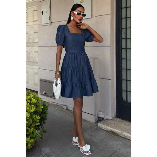 Kare Yakalı Ve Gipe Detaylı Tensel Elbise 2883