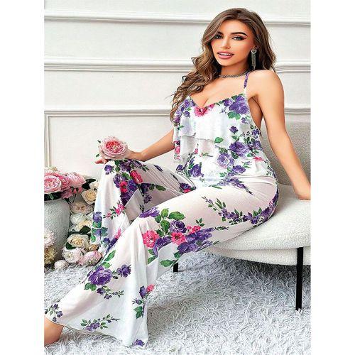 Özel Tasarım Büyük Beden Çiçek Desenli Fırfırlı 2'li Pijama Takımı