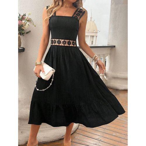 Kadın Askılı Ve Beli Dantel Detaylı Fırfırlı Uzun Bürümcük Elbise