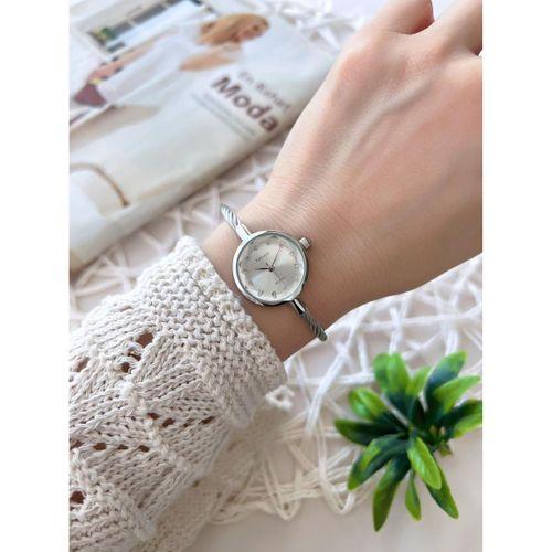 Ferrucci Halat Model Kadın Kol Saati+Bileklik Özel Seri Çelik Kordon Kararma Renk Atma Yapmaz VS.BLKT.0764