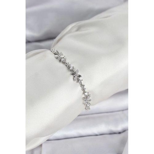 Gümüş Renk Yonca Model Zirkon Taşlı Asansörlü Kadın Bileklik