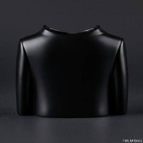 Siyah Ceket Formlu Kravatlı Dekoratif Kalemlik Masaüstü Plastik Düzenleyici