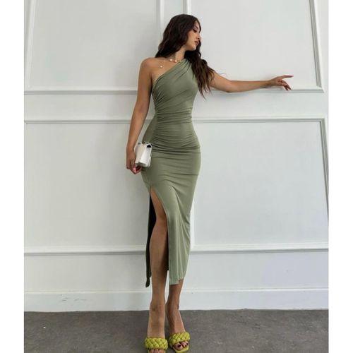 Kadın Tek Omuzu Açık Büzgülü Yandan Yırtmaçlı Uzun Sandy Elbise