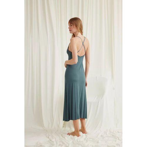 Göğüs Ve Sırt Dekolteli Dantelli Yırtmaçlı Gecelik