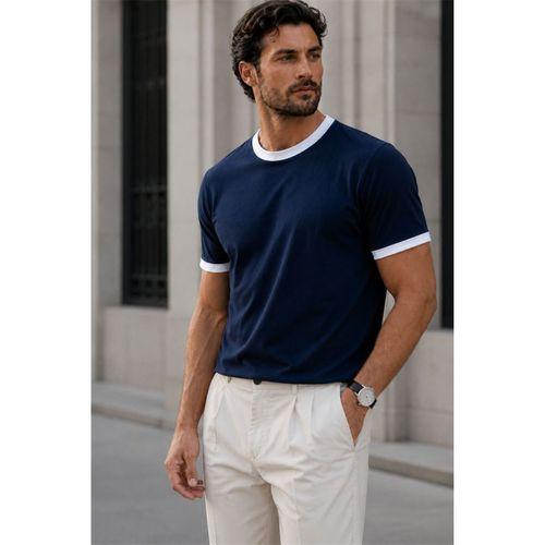 Capra Yaka Kol Biyeli Basic Pamuk Likralı İki İplik Erkek T-Shirt - Lacivert