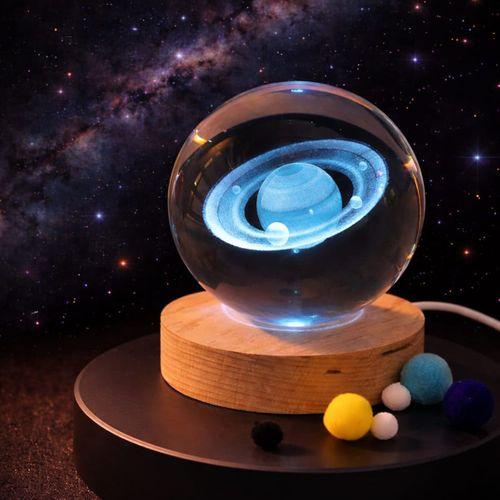 Renk Değiştiren Satürn Gezegen Küre Ve Anahtarlık Seti