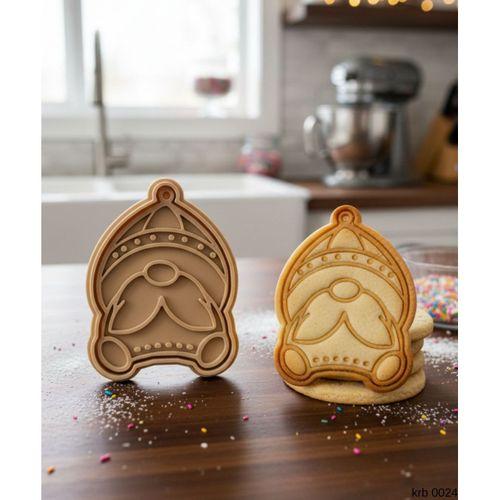 Sevimli Oturan Noel Cucesi Sekillendirici Kalip Kurabiye Hamur Kesici Seti