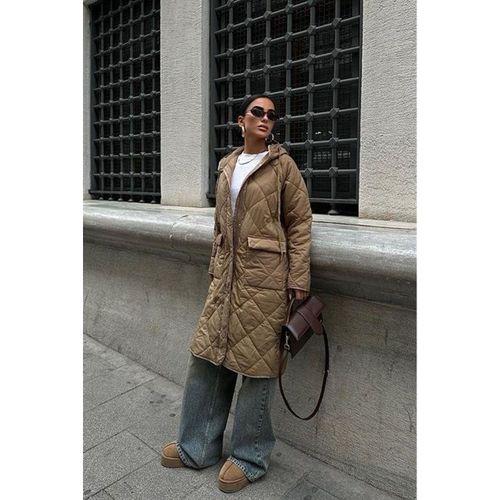 Fermuar Ve Kapşonlu Uzun Kapitone Mont 7062