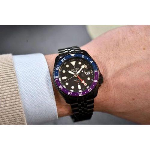 Seiko 5 Sports Otomatik GMT SSK027K Erkek Kol Saati SSK027K1