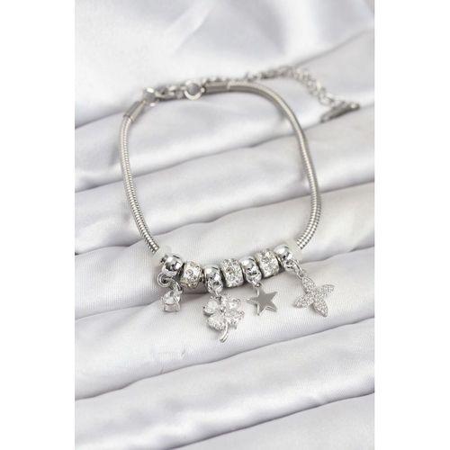 Gümüş Renk Pirinç Yonca Charmlı Kadın Bileklik