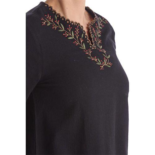 Şile Bezi Uzun Kol Siyah Nakış Detaylı V Yaka Yazlık Otantik Bluz