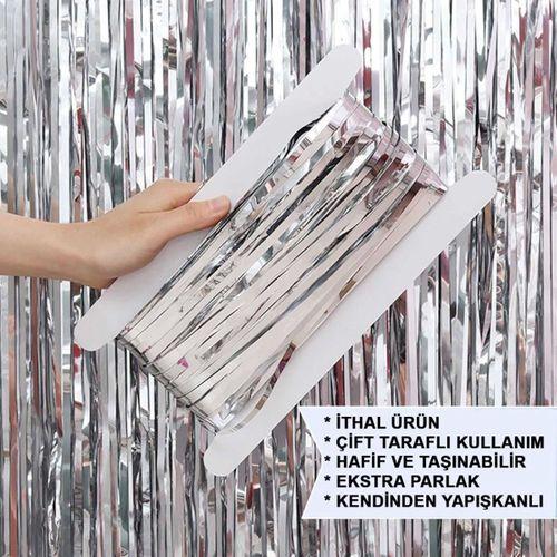 Çocuk Gümüş Renk Ekstra Metalize Parlak Saçaklı Arka Fon Perde İthal A Kalite 1x2 Metre