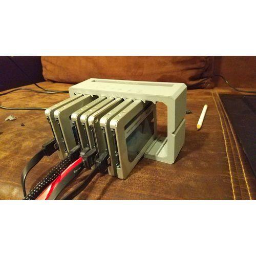 10 × 2.5_ SSD Diskler 5.25_ Bay - 5138738