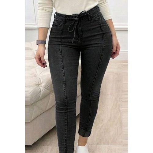 Kadın Yüksek Bel Belden Kuşaklı Yırtık Detaylı Kot Pantolon