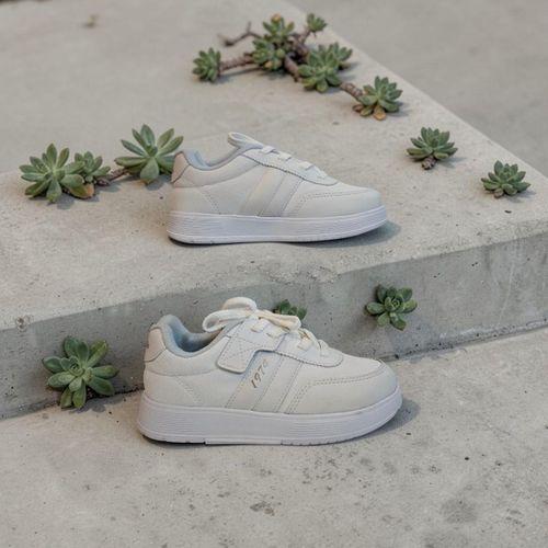 Alessio 048pf Beyaz Renk Bağcaklı Fuspetli Çocuk Spor Ayakkabı