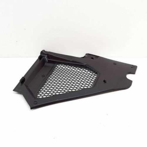 Yansanayi Cam Alt Izgarası Ön Sağ G20+Lci 51717427847