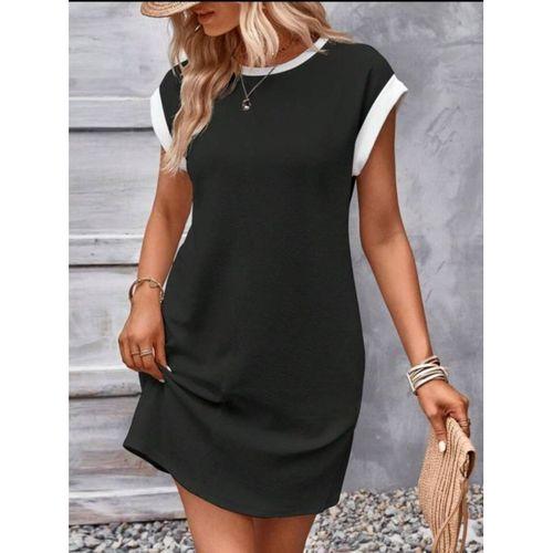 Kadın Kısa Kollu Yuvarlak Yakalı Kontrast Manset Detaylı Kısa Janjan Krep Elbise