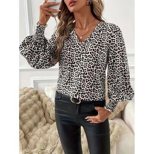 Kadın Uzun Kollu V Yaka Kollar Gipe Detaylı Leopar Desenli Süprem Bluz