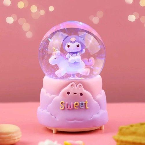 Kuromi İçi Dönmeli Püskürtmeli Işıklı Müzikli Kar Küresi Büyük Boy