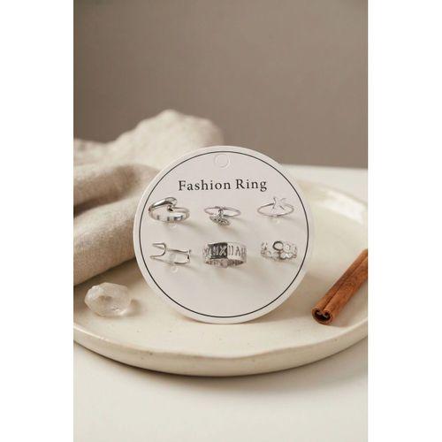 Gümüş Renk Pirinç Bohem Detaylı 6'lı Yüzük Seti BYK4310