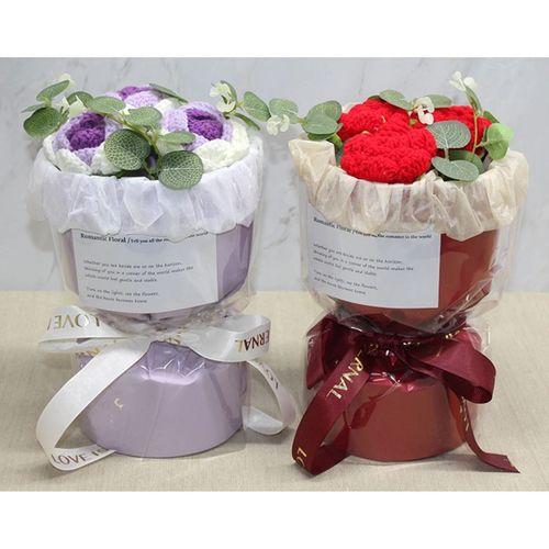 El Örgüsü Romantik Gül Buketi