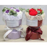 El Örgüsü Romantik Gül Buketi