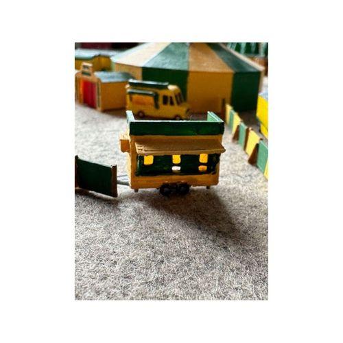 Sirk Bilet Römorku 1 (Bu ürün Sadece Plastik parçadır - Almadan Önce Soru Sorabilirsiniz)