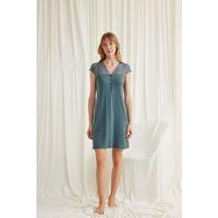 Kolu Omzu Ve Yakası Dantelli Önü Düğmeli Gecelik