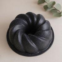 Döküm Göbekli Kek Kalıbı (Çap 25 cm, Derinlik 10 cm)
