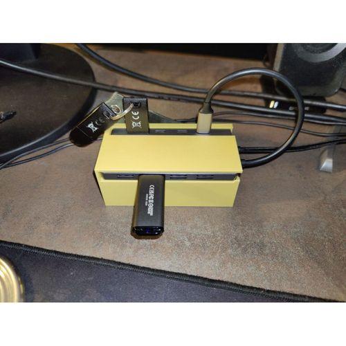 Ugreen USB USB-CHOLDER-6902144