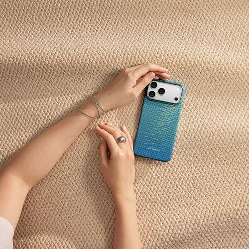 Apple iPhone 17 Pro Max Kılıf M-safe Şarj Özellikli Aramid Fiber Pitaka Glints of Gold Ultra Slim Serisi Kapak