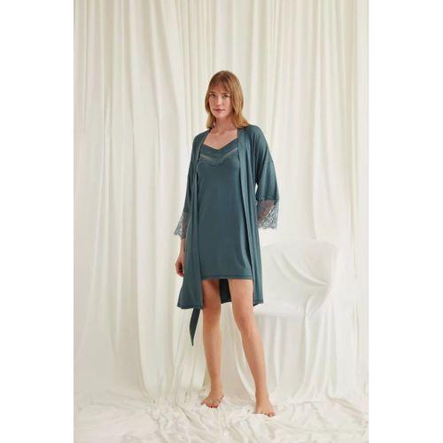 Dekolteli Yakası Ve Kolu Dantelli Sabahlık Takımı