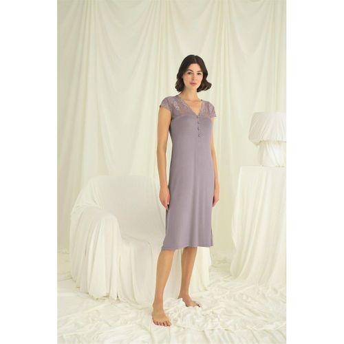 Kolu Omzu Ve Yakası Dantelli Önü Düğmeli Gecelik