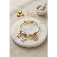 Beyaz Balık Model Gold Renk Charmlı Bileklik