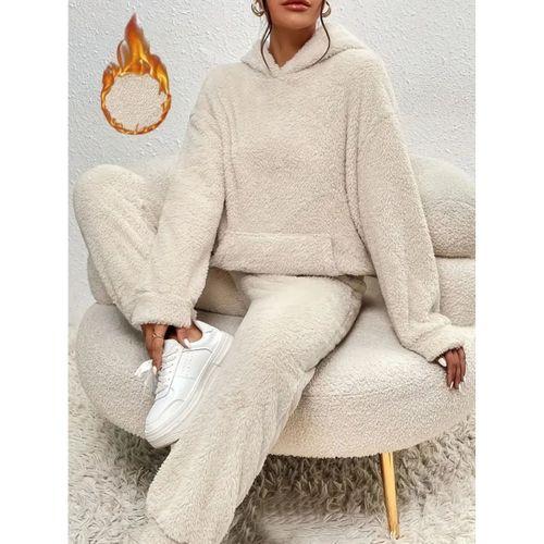 Kadın Uzun Kollu Kapşonlu önden Cepli Peluş Alt Ve üst Ikili Takım