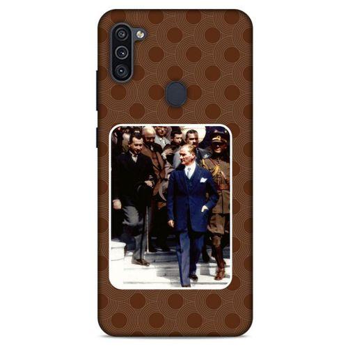 Samsung Galaxy M11 Kılıf Atatürk (23) Ultra Koruma Kılıfı Kahve Yuvarlak
