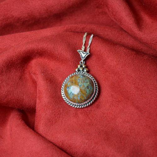 Dolunay Gümüş Çerçeve Zümrüt Kadın Kolye