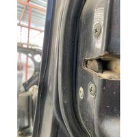 Proton Ön Sol Kapi Ki̇li̇di̇
