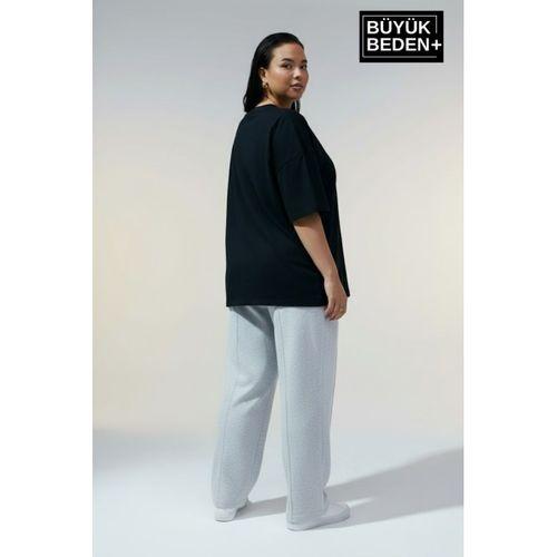 Büyük Beden Kadın Basic Tişört – Pamuklu Düz T-Shirt 3XL-6XL SPR26BTSK10