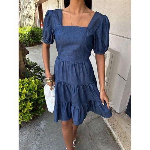 Kare Yakalı Ve Gipe Detaylı Tensel Elbise 2883